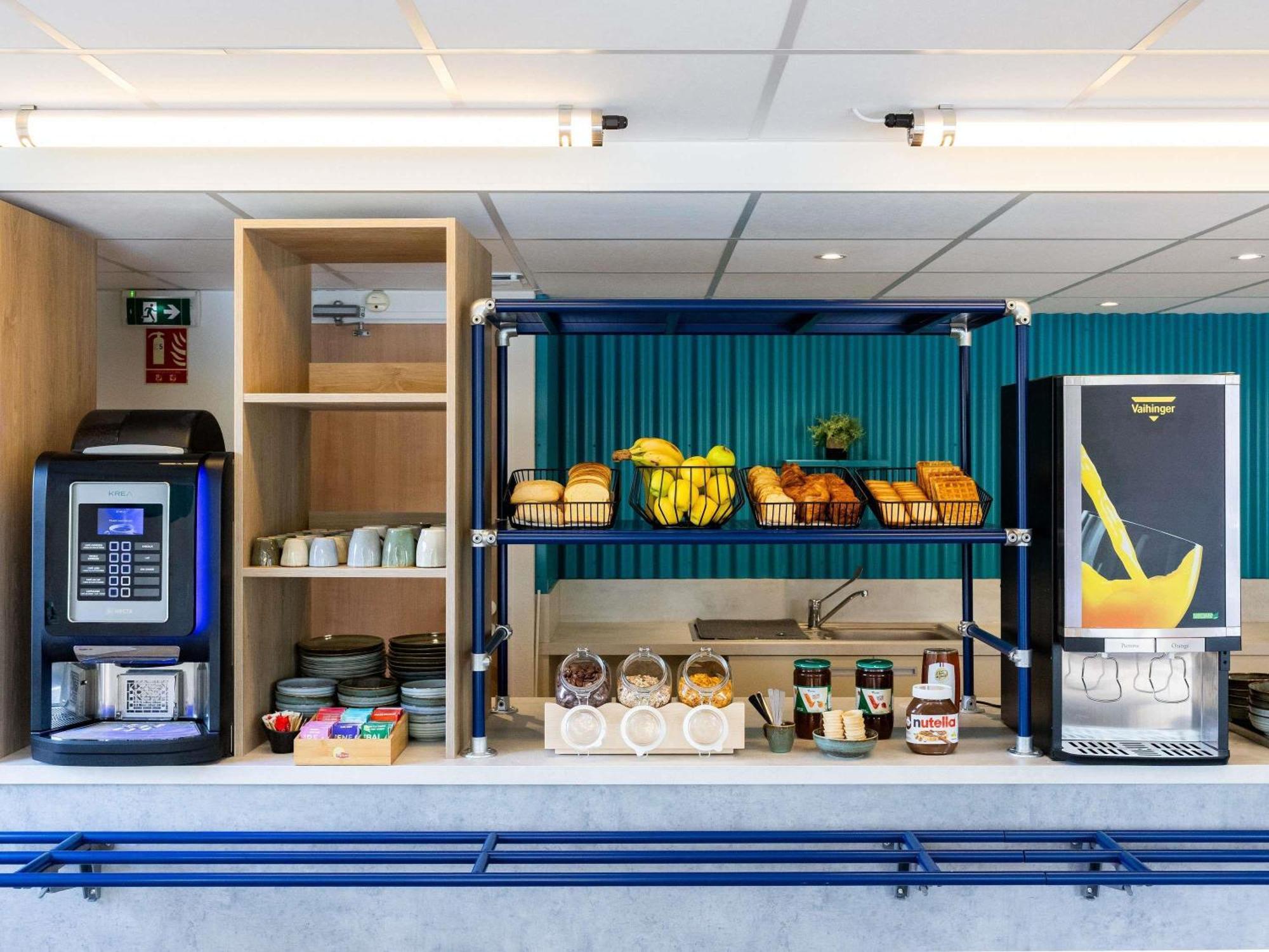 Ibis Budget Carcassonne Aeroport - A61 エクステリア 写真